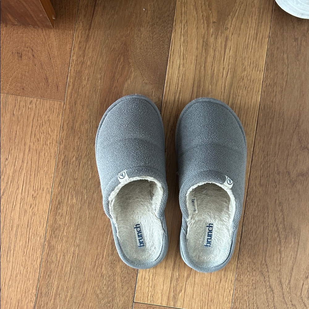 Brunch Gray Slip-On Shearling Slippers